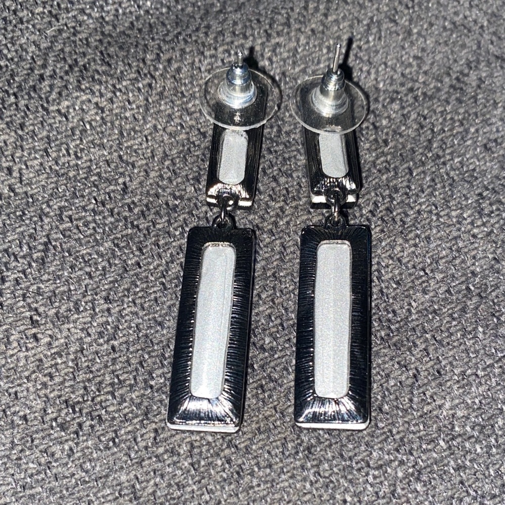 Elegant Blue Rectangular Drop Glass Earrings - image 3